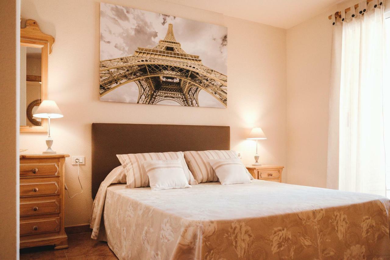 Avinguda Mare Nostrum, 101 Apartment *